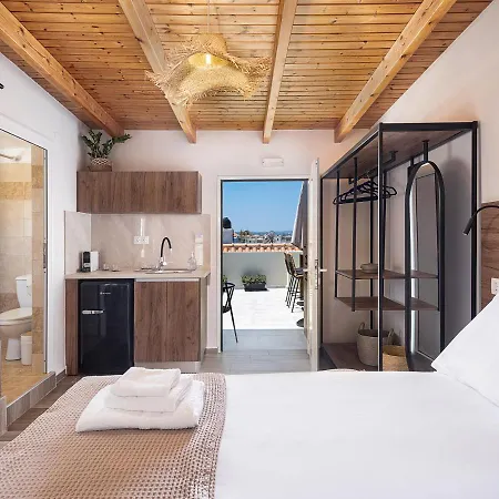 Lavender Sea View Apartment